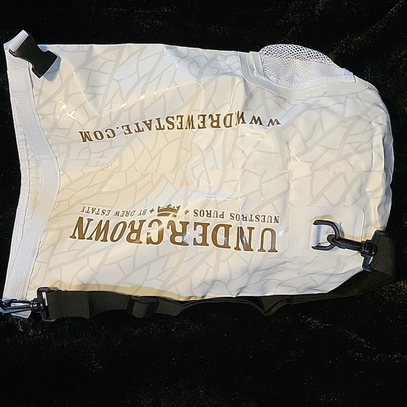 Drew Estate Cigar Brand Shade For Days Gift Box - Picture 12 of 14